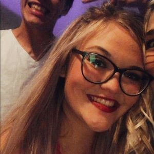 Meet your Posher, Katelynne